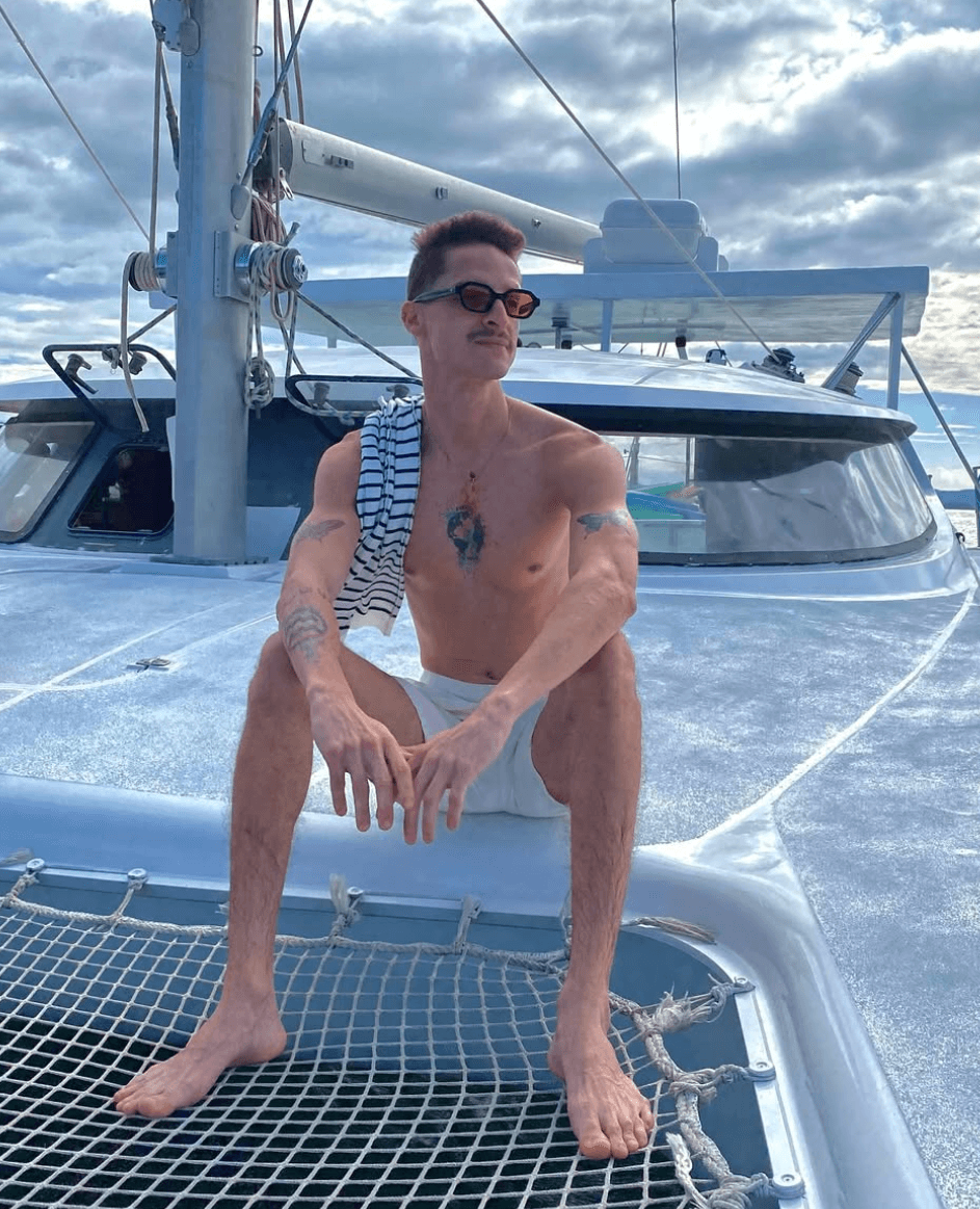 Stefan R., 34